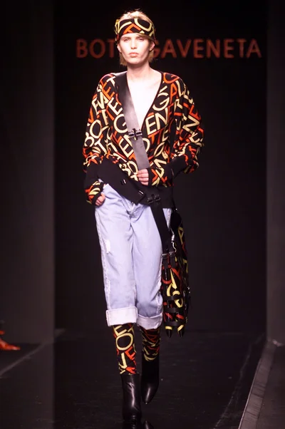 Look 28